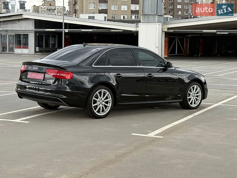 Седан Audi A4 2016 в Киеве