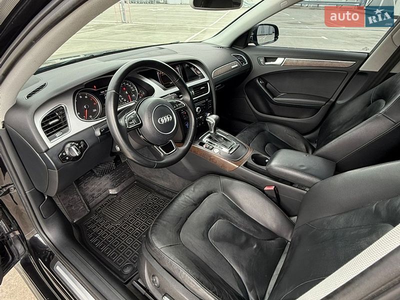 Седан Audi A4 2016 в Киеве