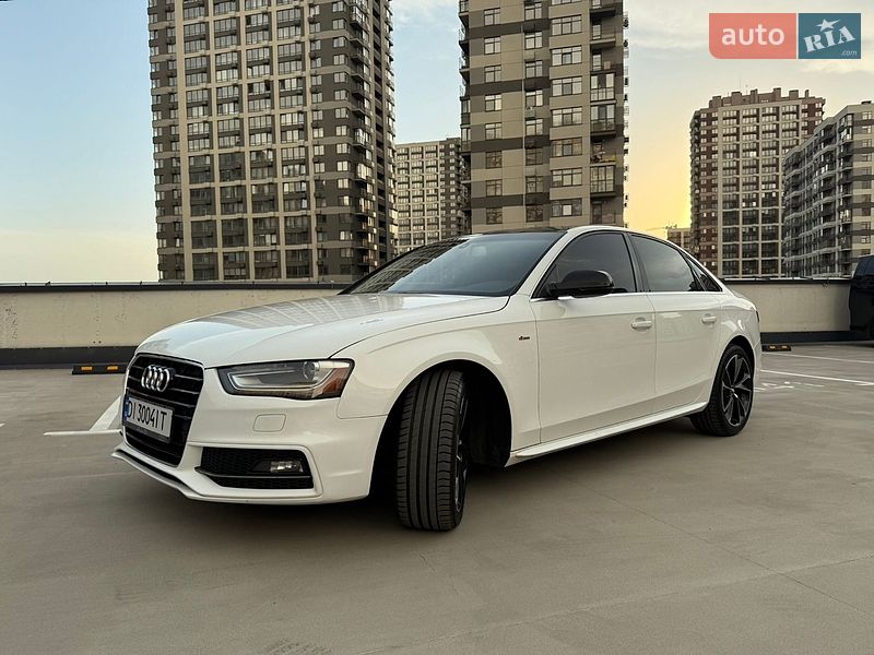 Седан Audi A4 2013 в Киеве