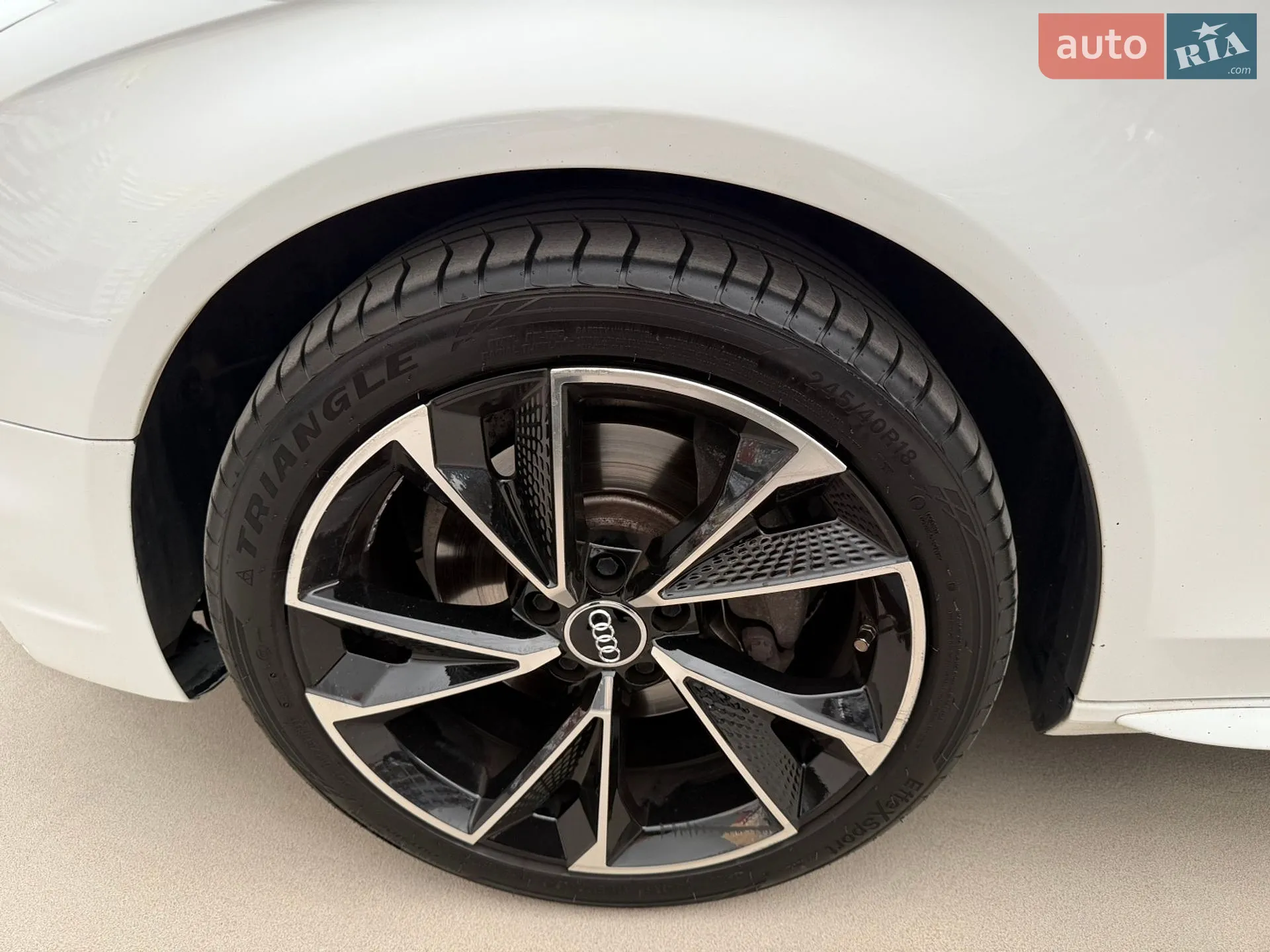 2013 Audi A4 - мініатюра 13