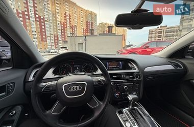 Седан Audi A4 2013 в Киеве