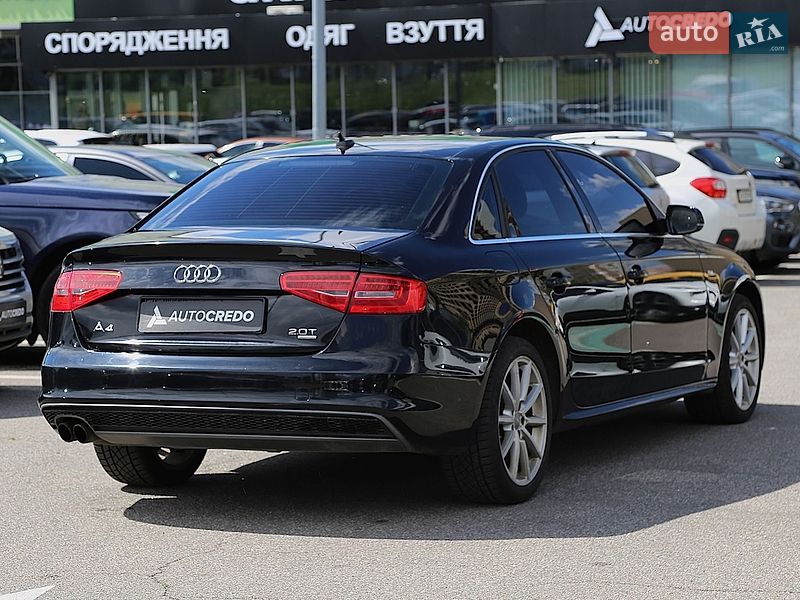 Седан Audi A4 2013 в Киеве