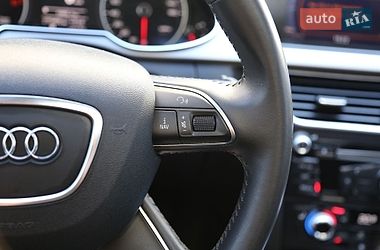 Седан Audi A4 2013 в Киеве