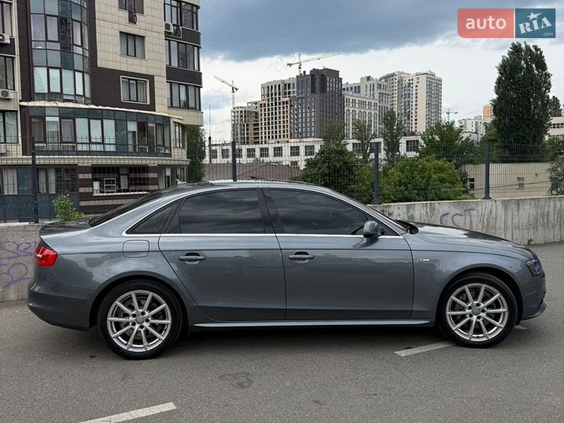 Седан Audi A4 2015 в Києві