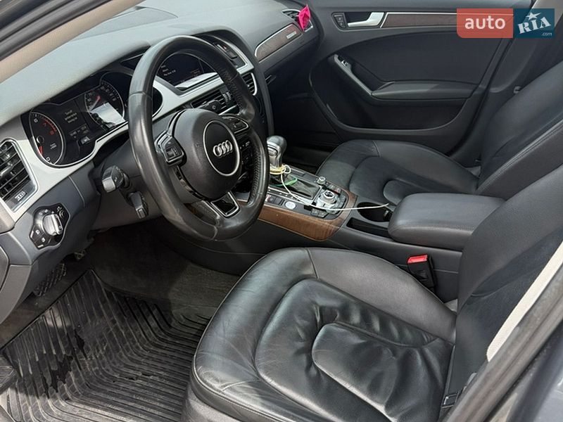 Седан Audi A4 2015 в Києві