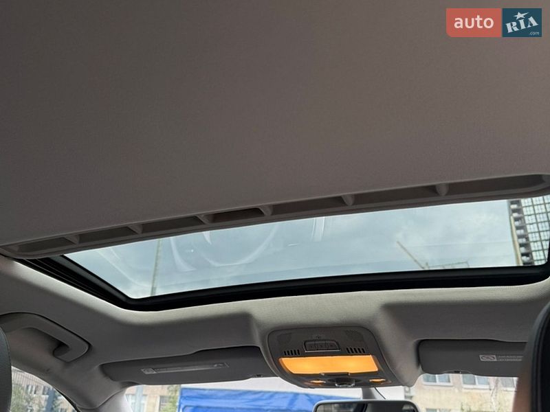 Седан Audi A4 2015 в Києві
