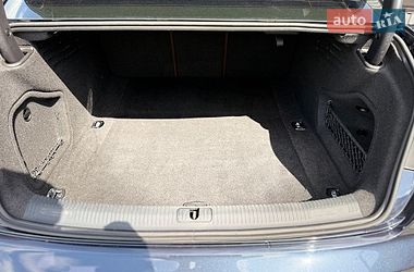Седан Audi A4 2018 в Львові