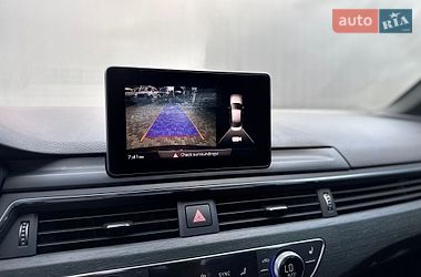 Седан Audi A4 2018 в Львові
