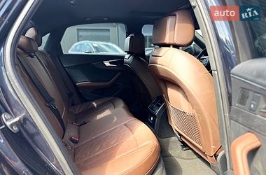 Седан Audi A4 2018 в Львові