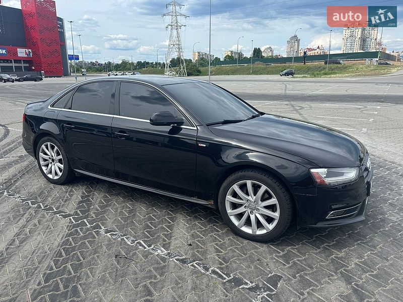 Седан Audi A4 2013 в Києві