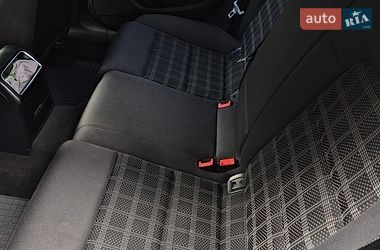Седан Audi A4 2013 в Рахові