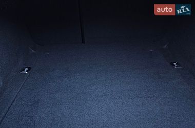 Седан Audi A4 2013 в Рахові