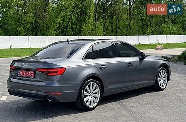 Седан Audi A4 2016 в Луцьку