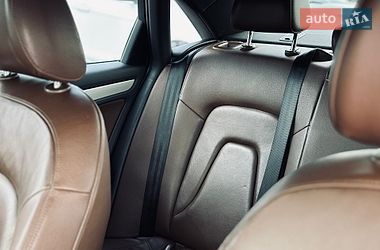 Седан Audi A4 2014 в Кременчуге