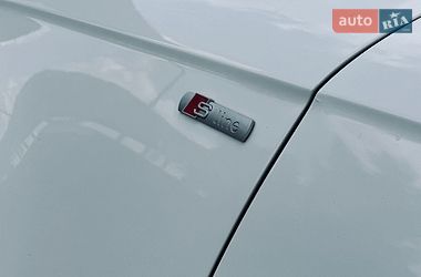 Седан Audi A4 2014 в Кременчуге