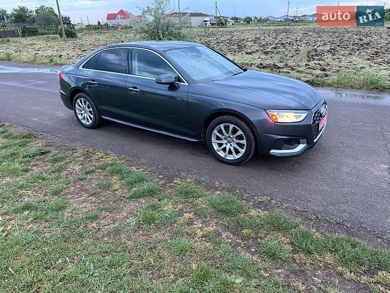 Седан Audi A4 2021 в Одессе