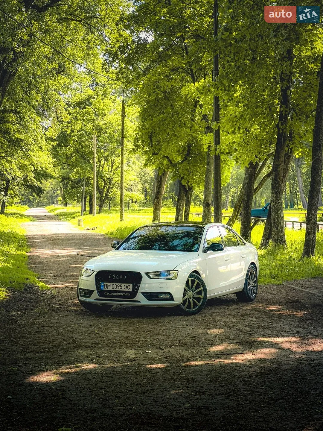 2012 Audi A4 - мініатюра 2