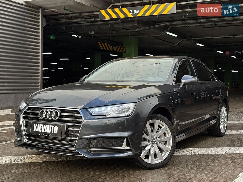 Audi A4 2019