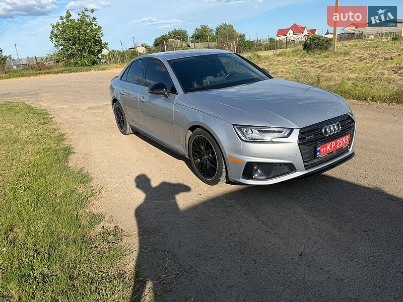 Седан Audi A4 2019 в Одессе