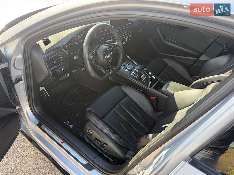 Седан Audi A4 2019 в Одессе