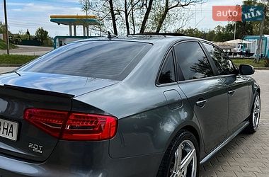 Седан Audi A4 2012 в Чернівцях