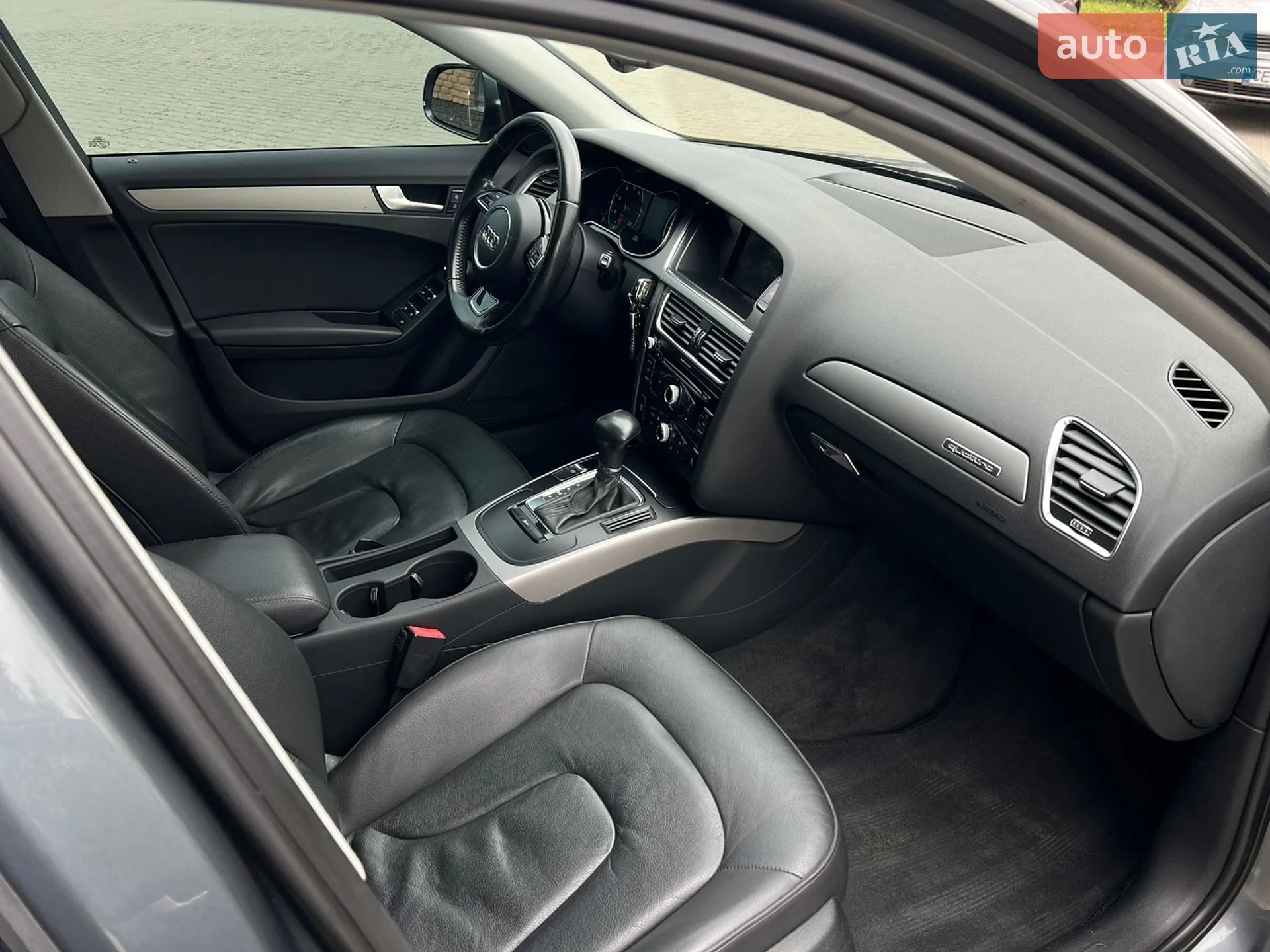 Audi A4 2012 VIN WAUBFCFL1DN005725 фото оголошення 18 з 27