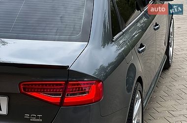 Седан Audi A4 2012 в Чернівцях