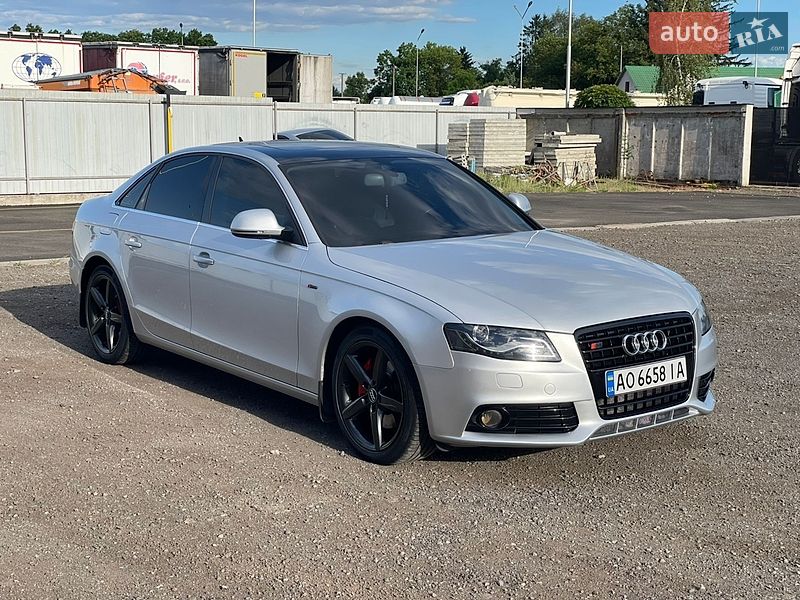 Седан Audi A4 2008 в Хусте