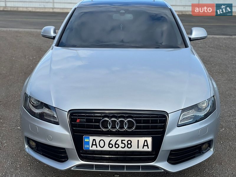 Седан Audi A4 2008 в Хусте