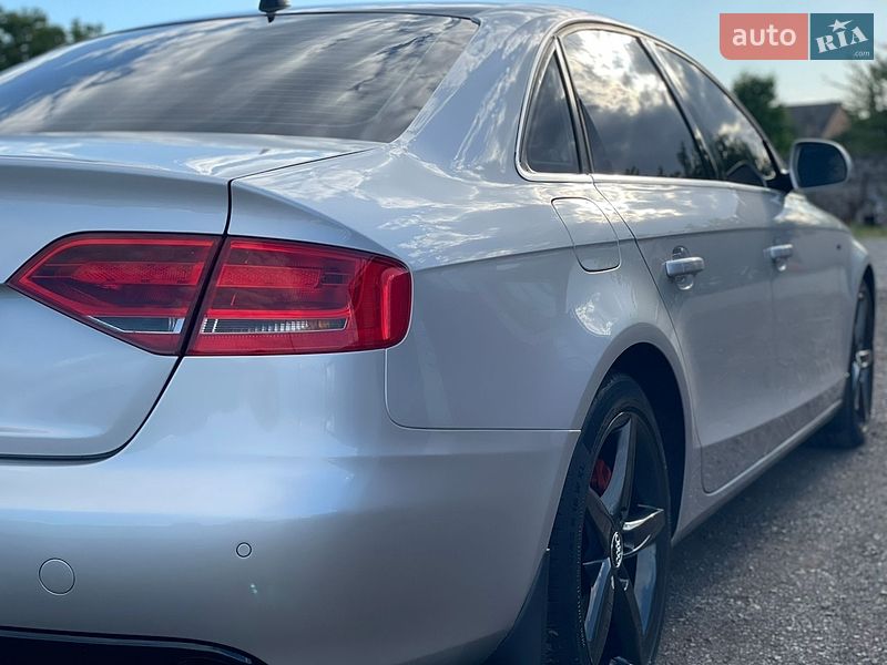 Седан Audi A4 2008 в Хусте