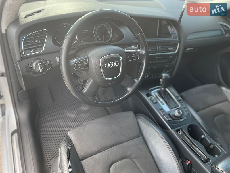Седан Audi A4 2008 в Хусте
