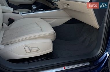 Седан Audi A4 2018 в Кременчуці