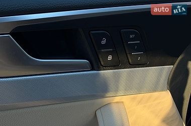 Седан Audi A4 2018 в Кременчуці