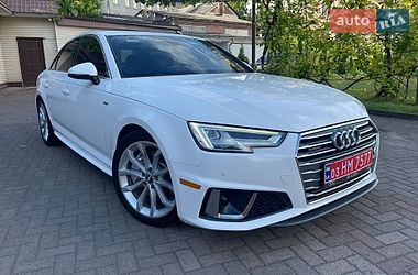 Седан Audi A4 2019 в Ровно
