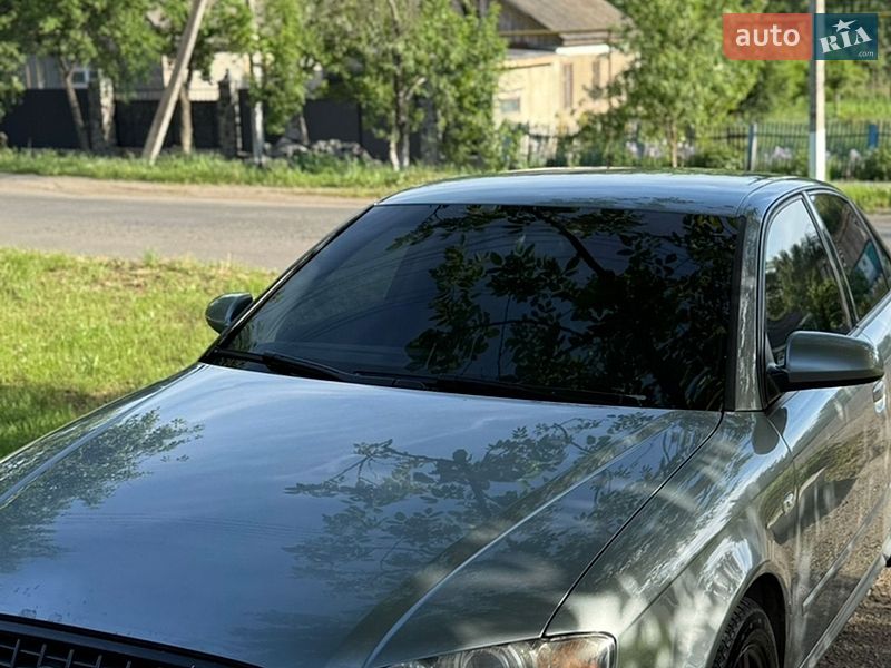 Седан Audi A4 2006 в Балті