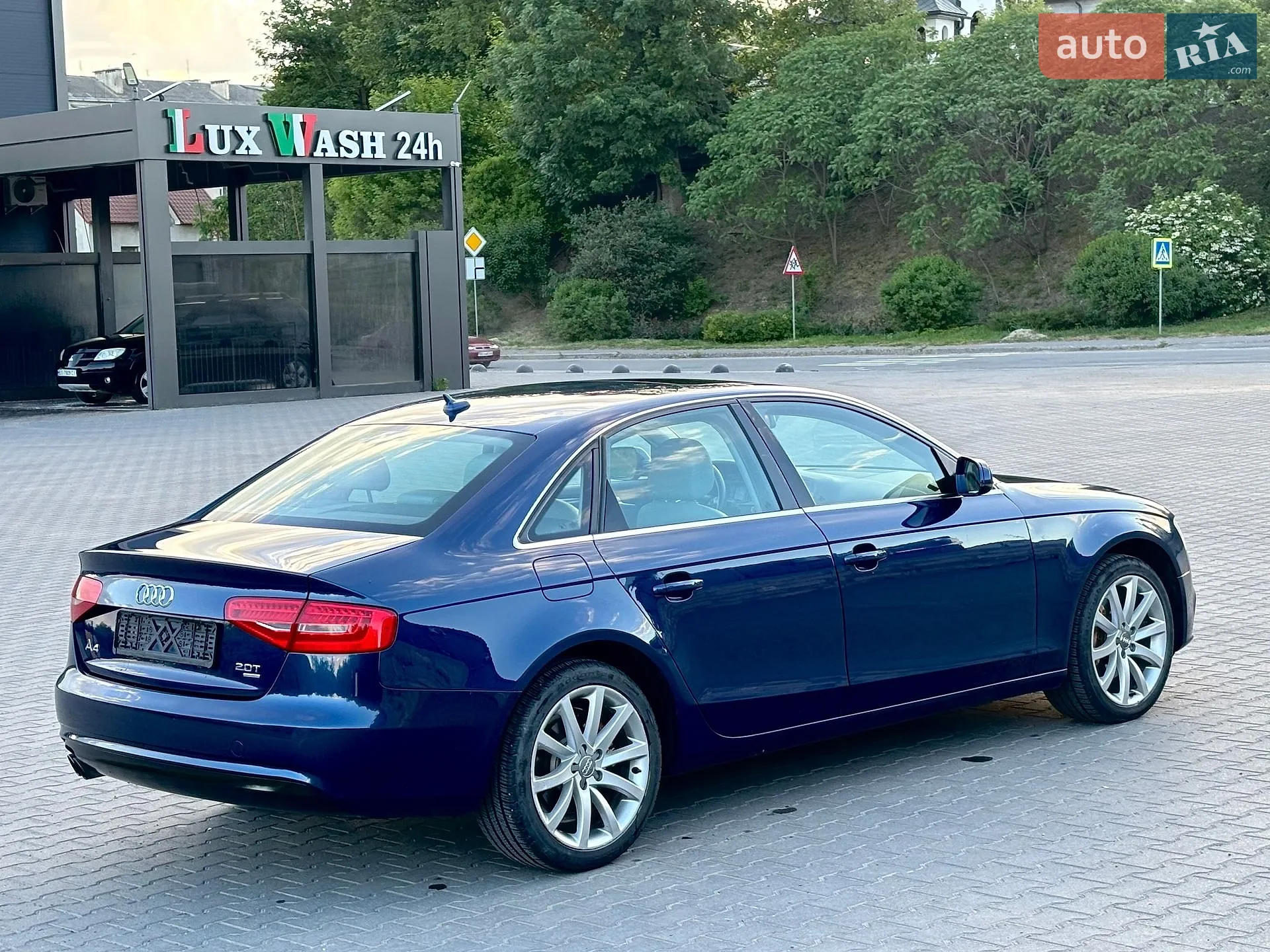2012 Audi A4 - мініатюра 9