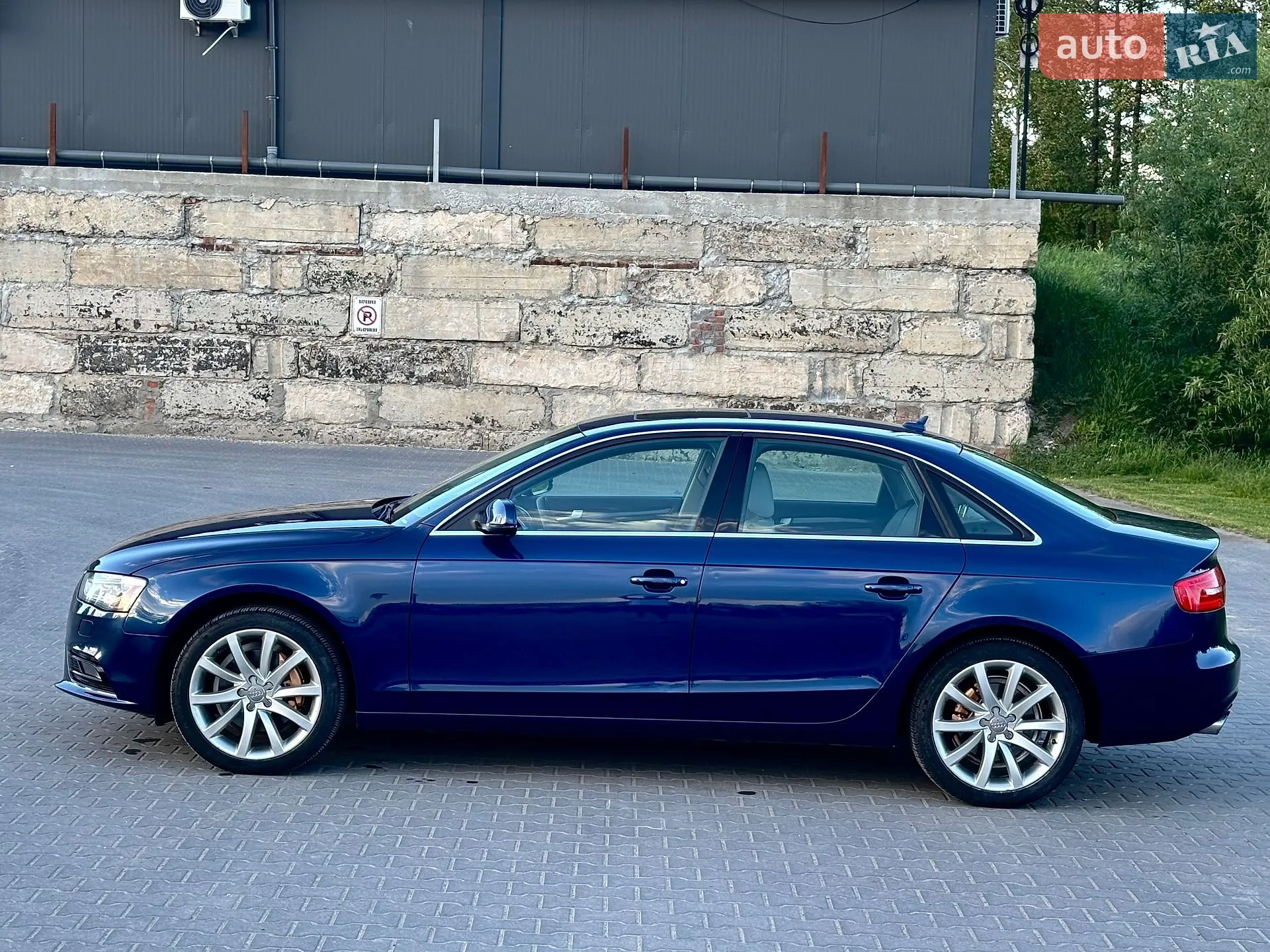 2012 Audi A4 - мініатюра 16