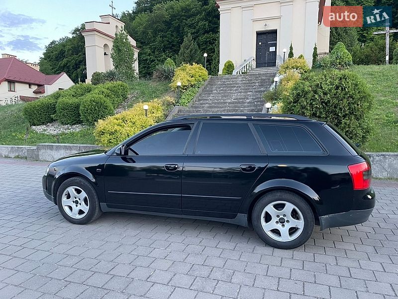 Універсал Audi A4 2002 в Львові