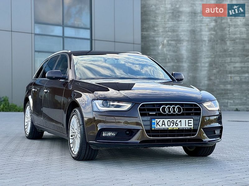 Універсал Audi A4 2015 в Чернівцях