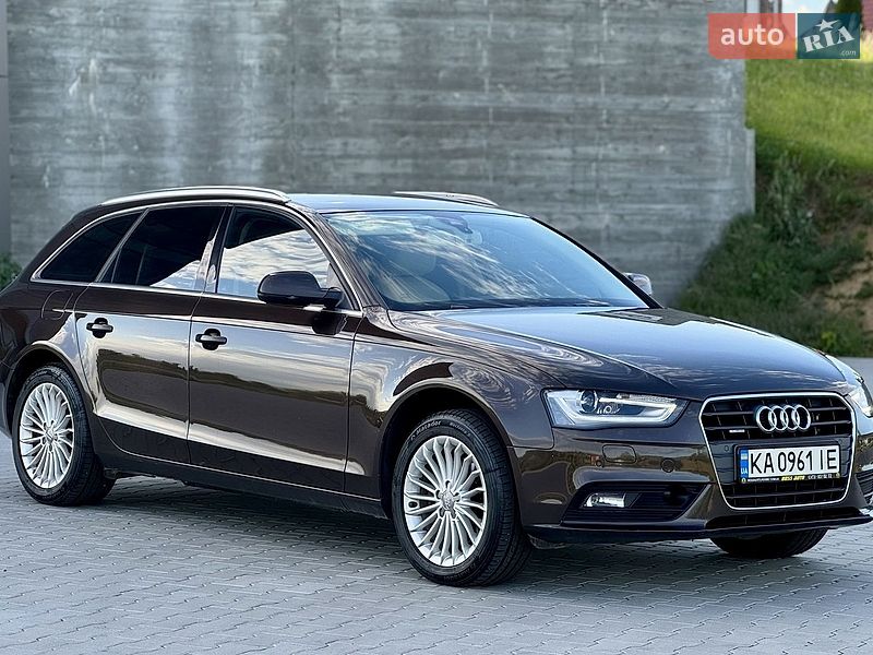 Універсал Audi A4 2015 в Чернівцях