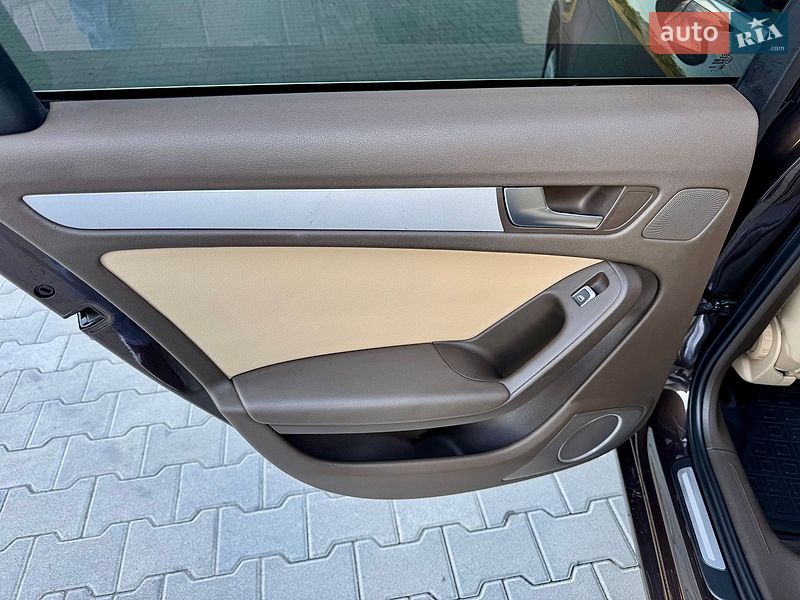 Універсал Audi A4 2015 в Чернівцях