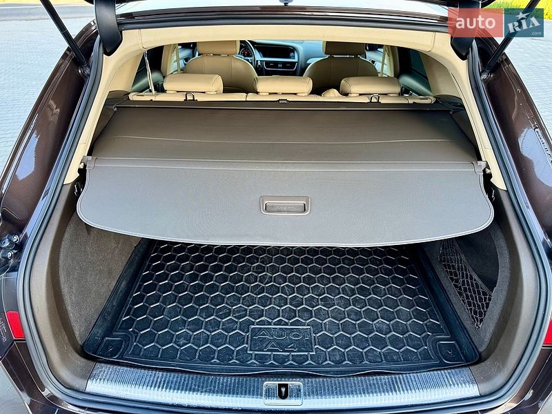 Універсал Audi A4 2015 в Чернівцях