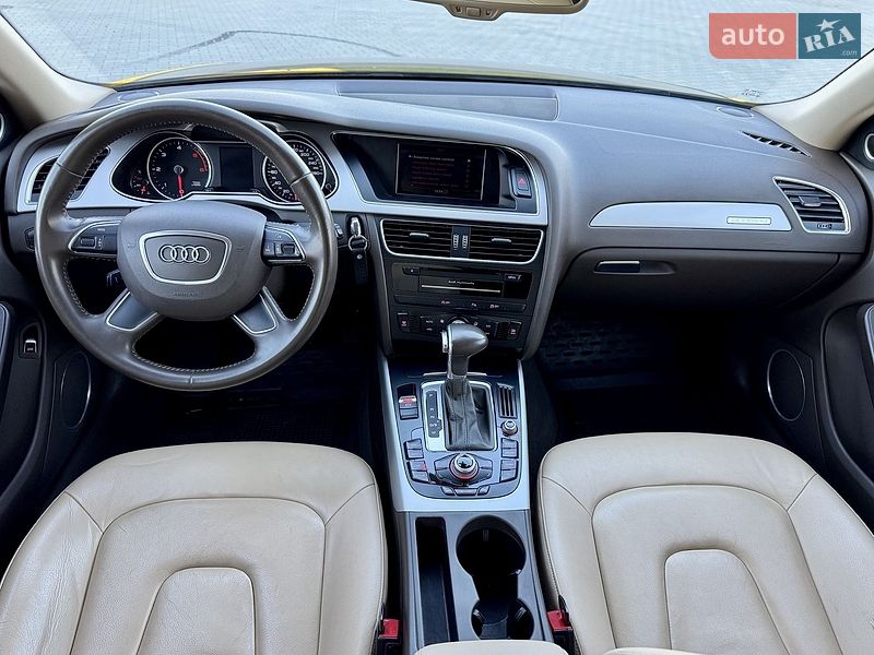 Універсал Audi A4 2015 в Чернівцях
