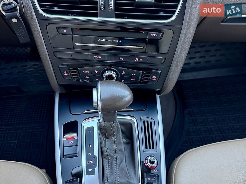 Універсал Audi A4 2015 в Чернівцях