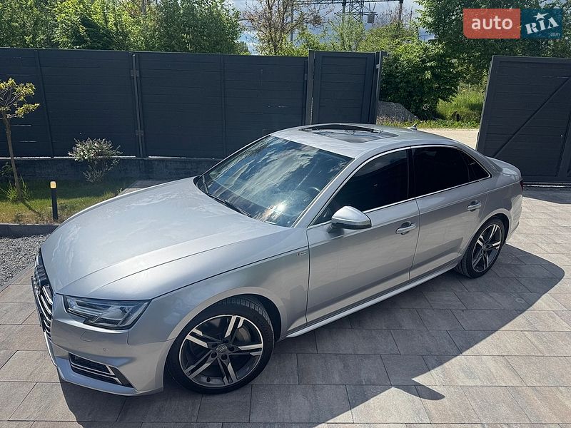 Седан Audi A4 2017 в Львове