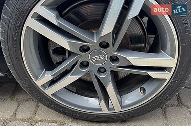 Седан Audi A4 2017 в Львове