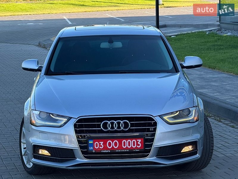 Седан Audi A4 2015 в Луцке
