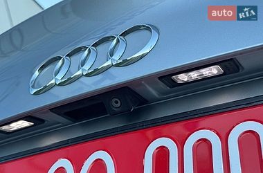 Седан Audi A4 2015 в Луцке