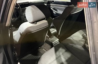 Седан Audi A4 1997 в Черновцах