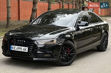 Седан Audi A4 2013 в Дніпрі